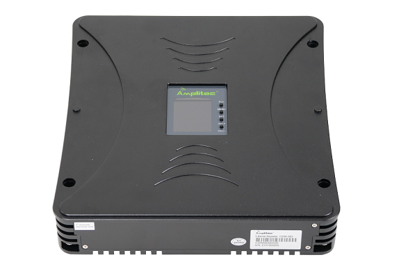 96209-amplitec-5band-repeater-front