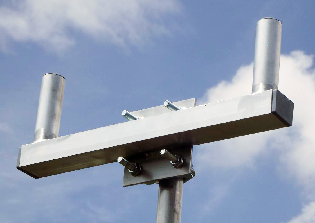 DUO-Antennenhalter-LAT-10-LAT-22-LAT-56_4410